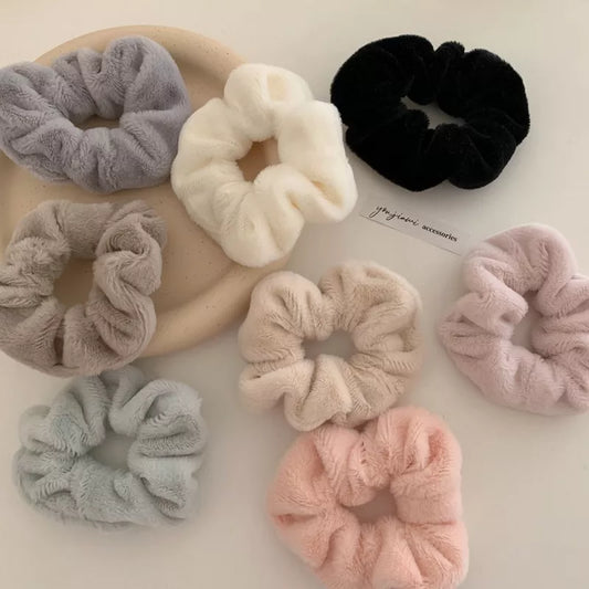 Tie scrunchie (25 colors)