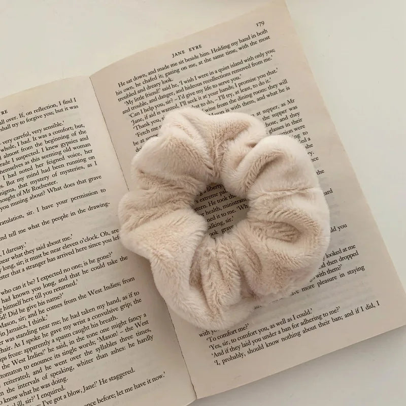 Tie scrunchie (25 colors)