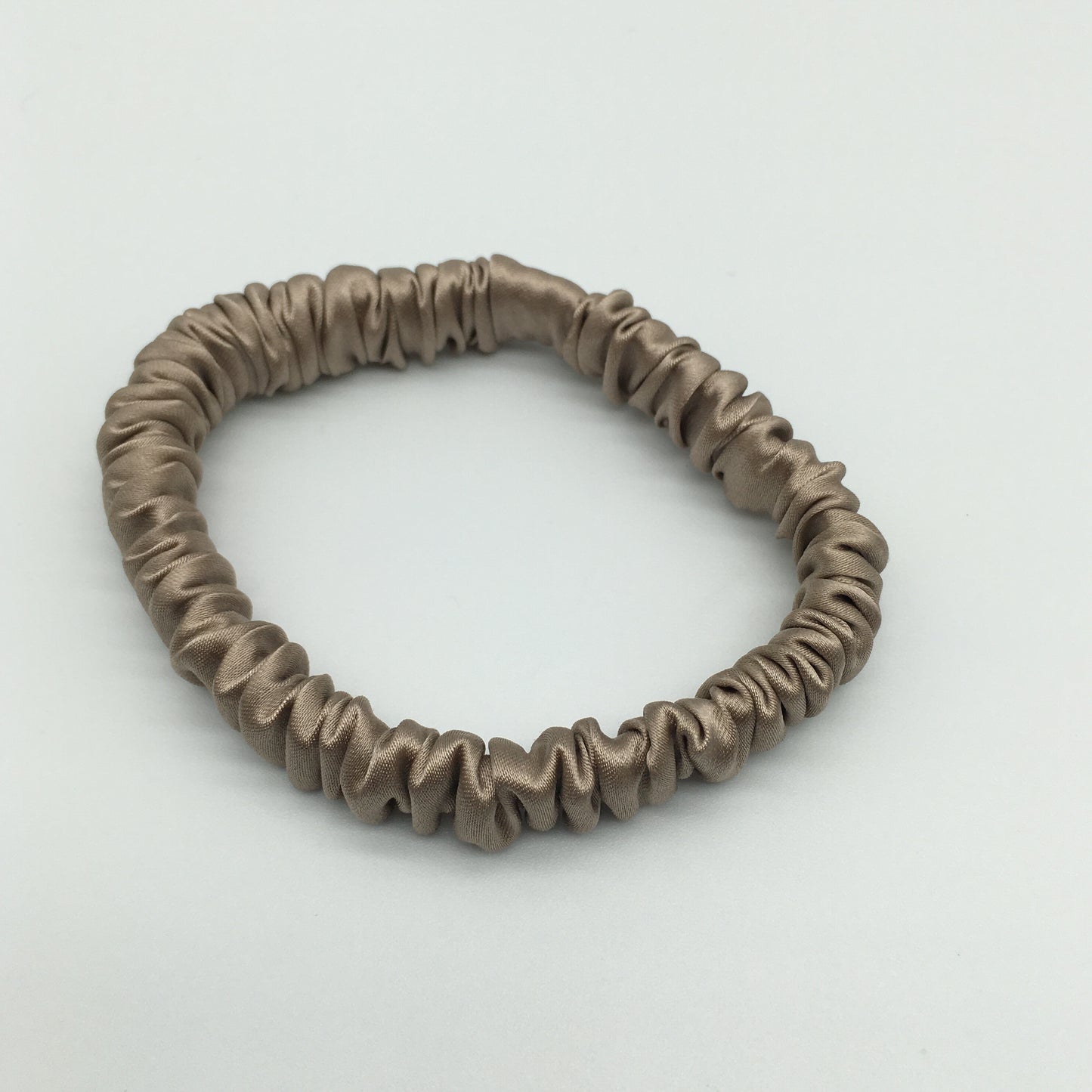 100% pure silk scrunchies (23 colors)