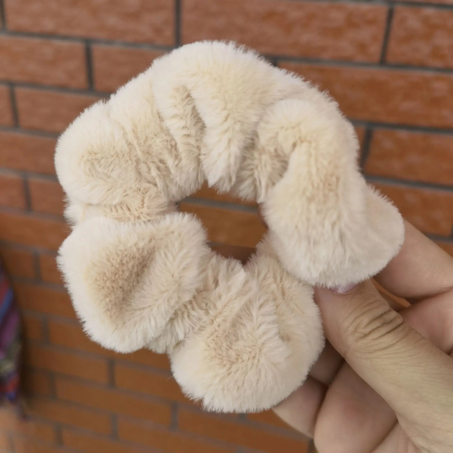 Tie scrunchie (25 colors)