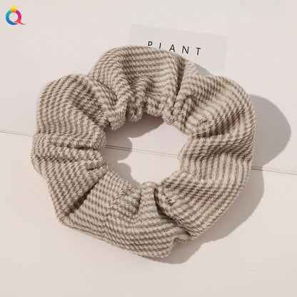 Tie scrunchie (25 colors)