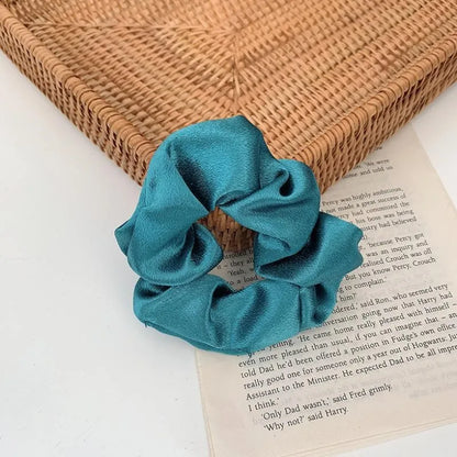 Silk tie (13 colors)